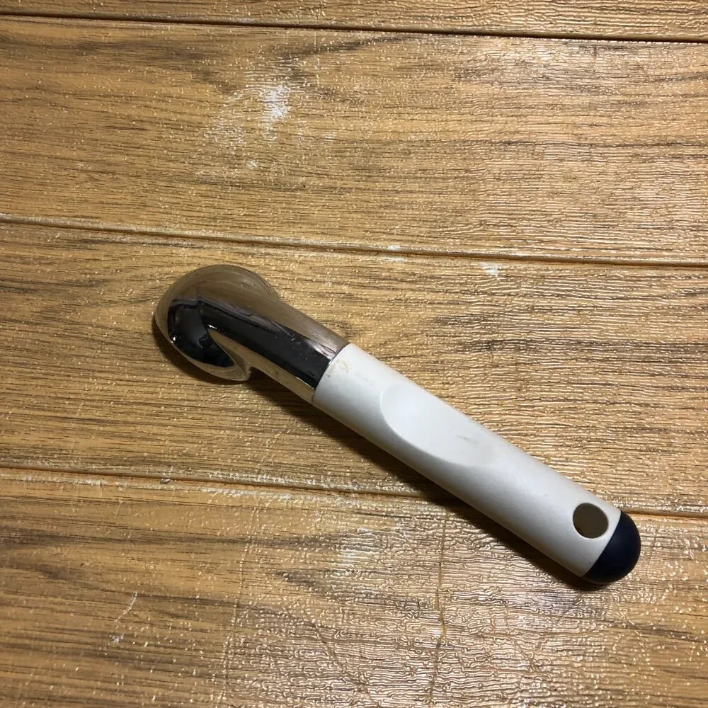 Tupperware Ice Cream Scoop White Handle Blue Knob #3045